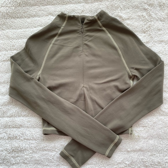 Army green TNA quarter zip tank top - Picture 1 of 4